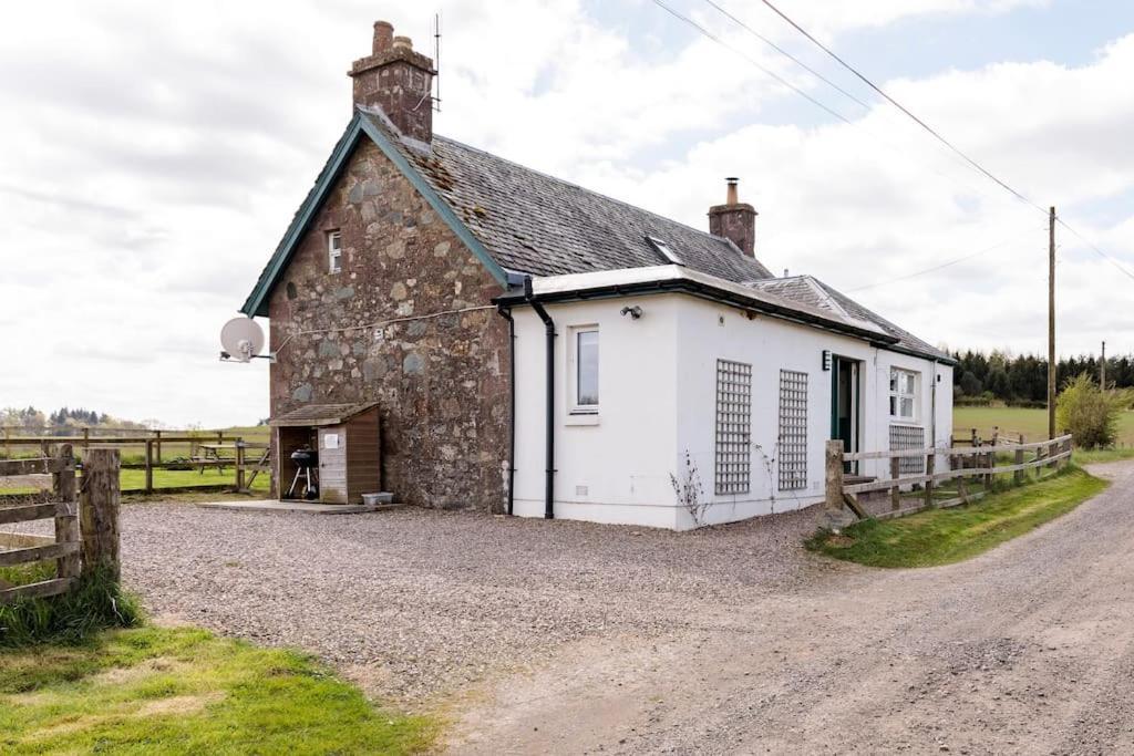 Blackhill Farm Cottage Perth Exterior foto