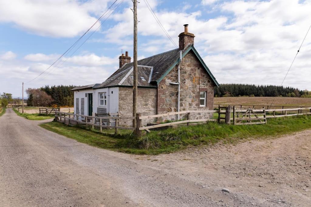 Blackhill Farm Cottage Perth Exterior foto